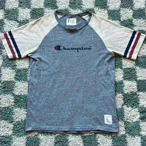 Champion Tee - Size L